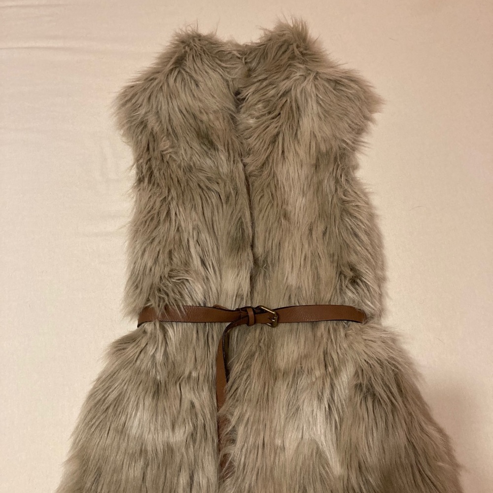 Zara Gray Faux Fur Vest with Brown Belt